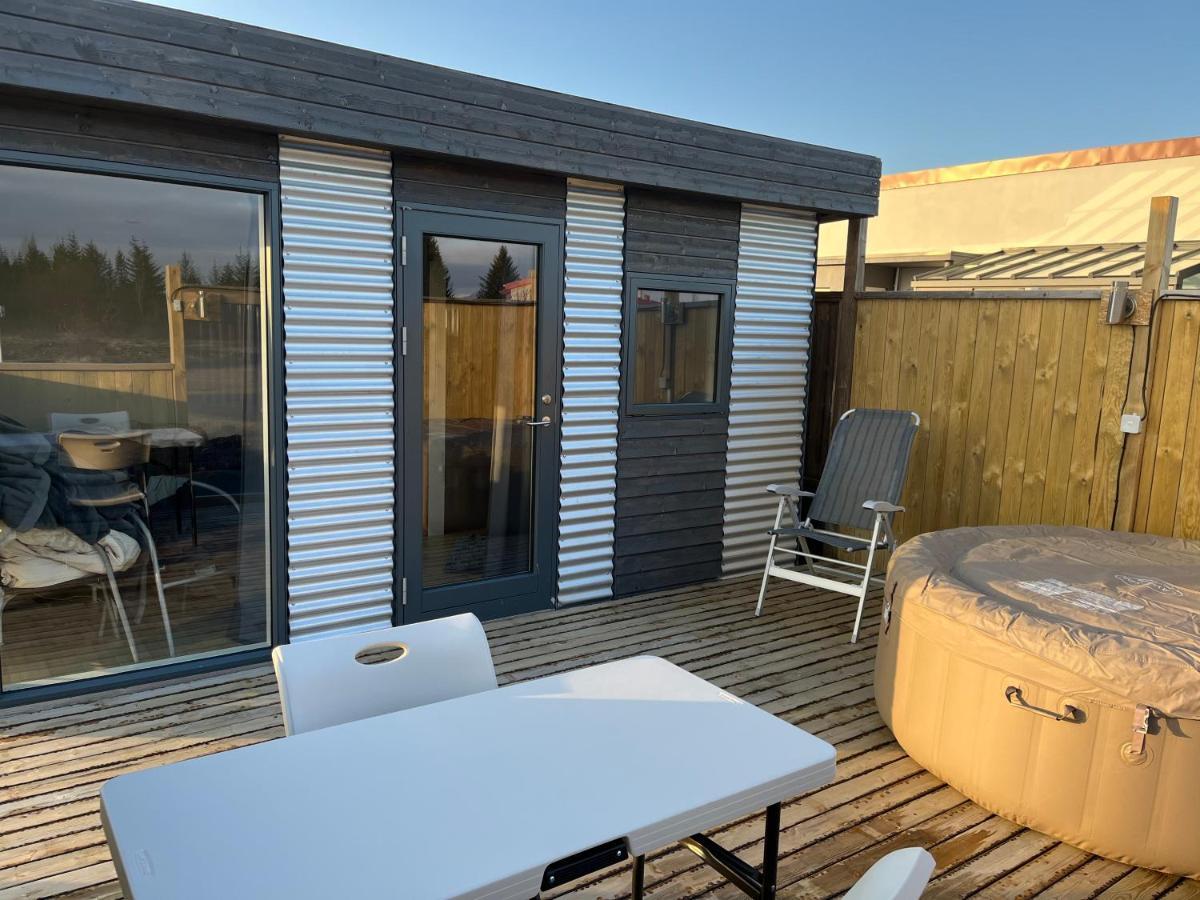 Adorable Tiny House In Reykjavik Villa Exterior photo